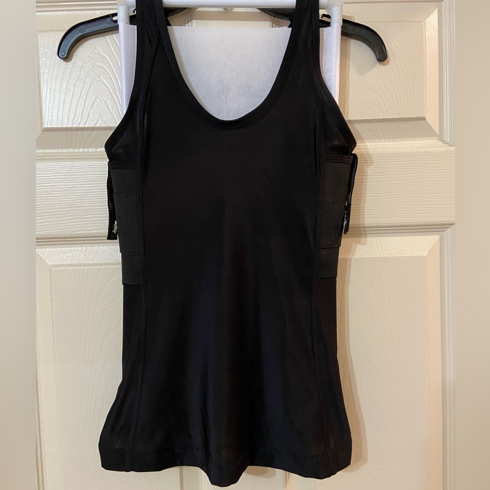 UnderTech Undercover Woman’s Concealed Dual Carry Undershirt Holds Extra Clip